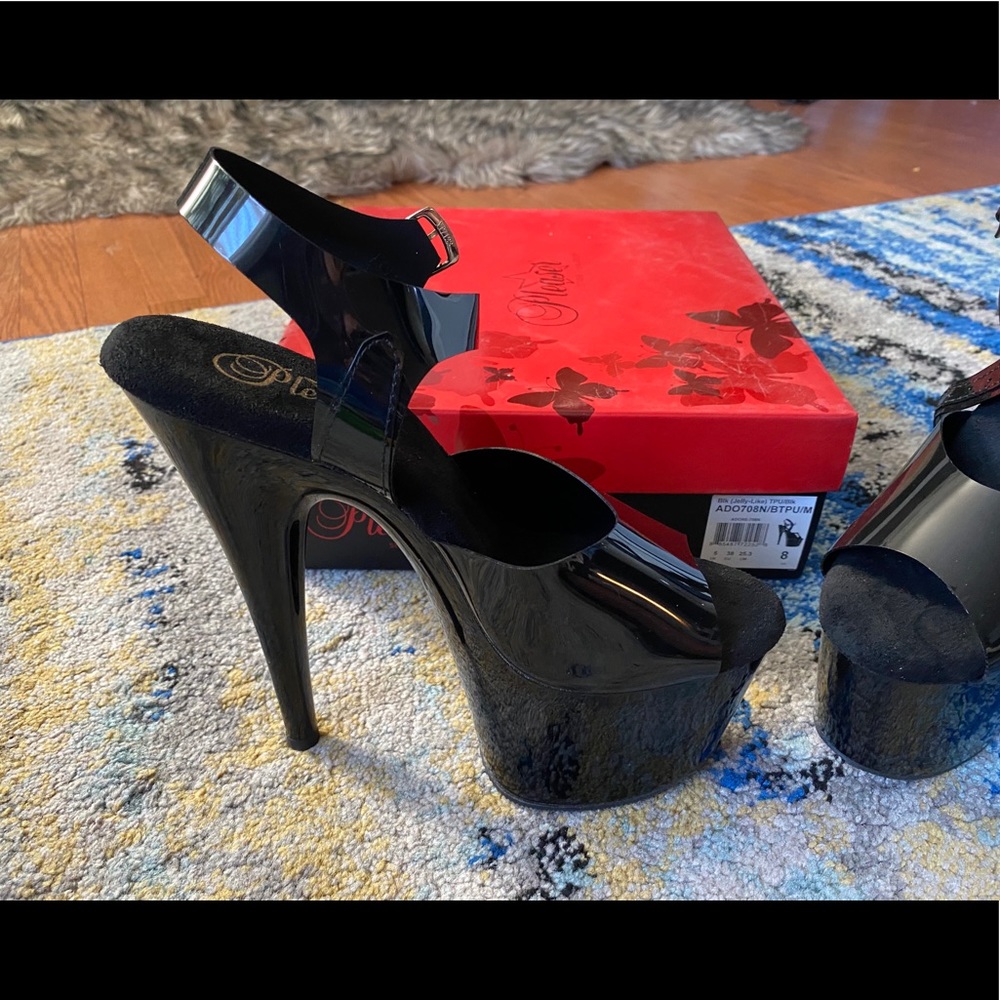 PLEASER Black patent leather dancer heels NEW